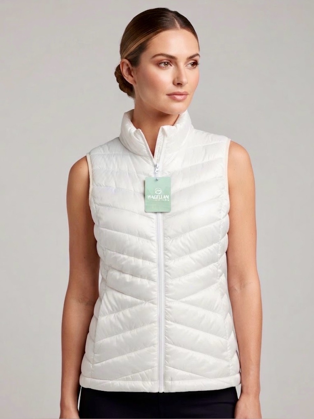 Magellan Outdoors White Quilted Puffer Vest Full Zip Activewear Size L NWT